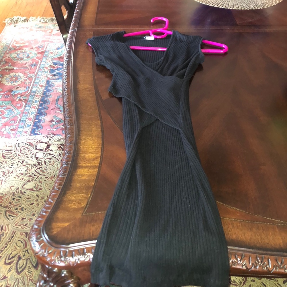 VENUS body con multidimensional black dress